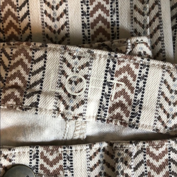 LOFT Brown and Cream Patterned Cropped Pants - Picture 4 of 5